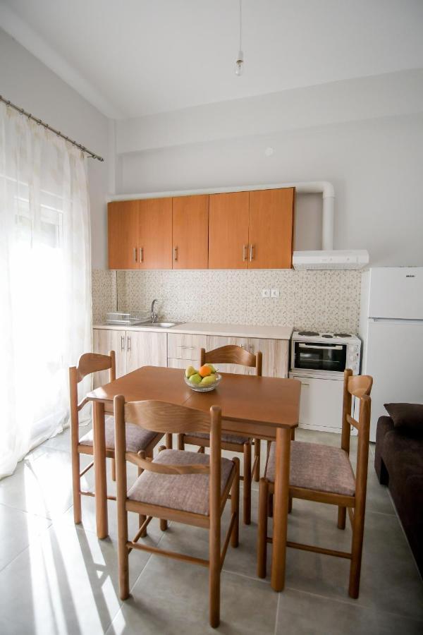Anna Apartment Preveza Exterior photo
